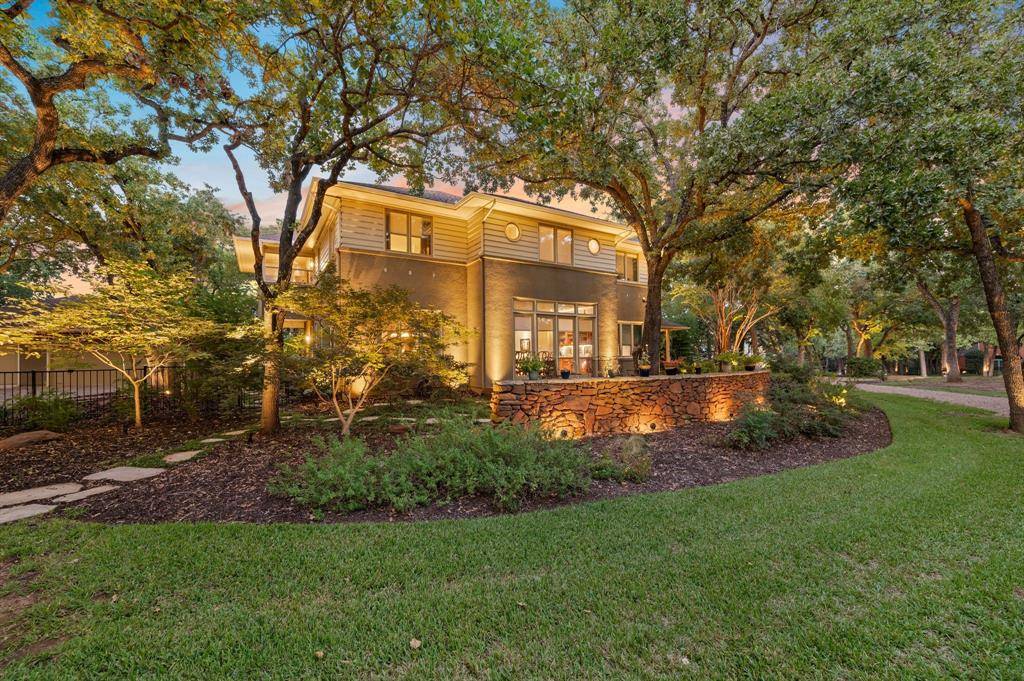 Southlake, TX 76092,960 Brittany Court