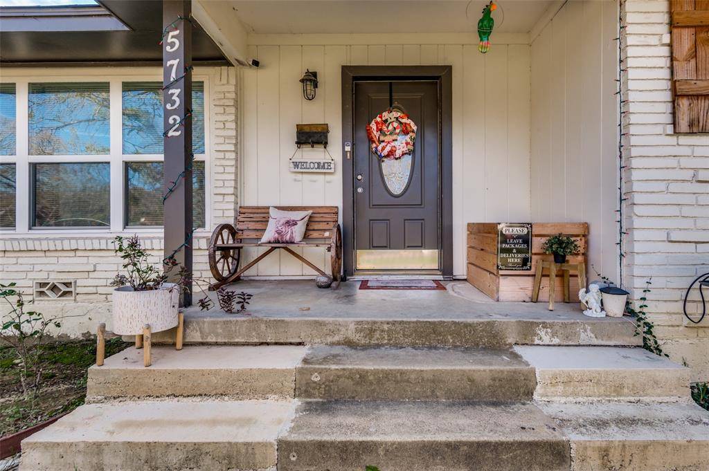 Fort Worth, TX 76112,5732 Monterrey Drive