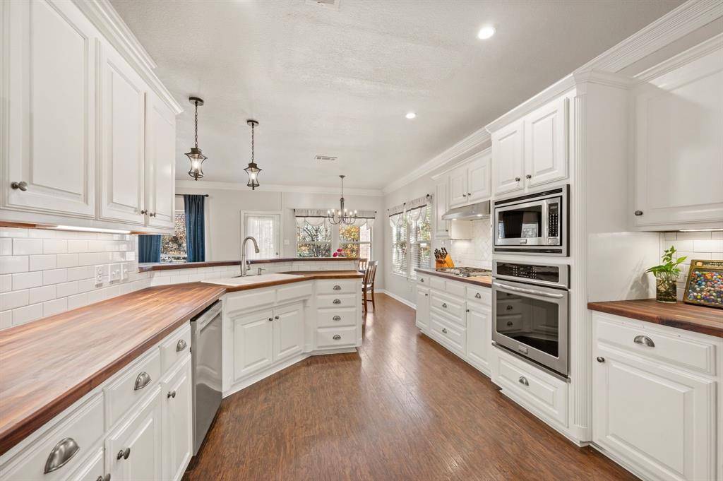 North Richland Hills, TX 76182,7720 Bridlewood Court