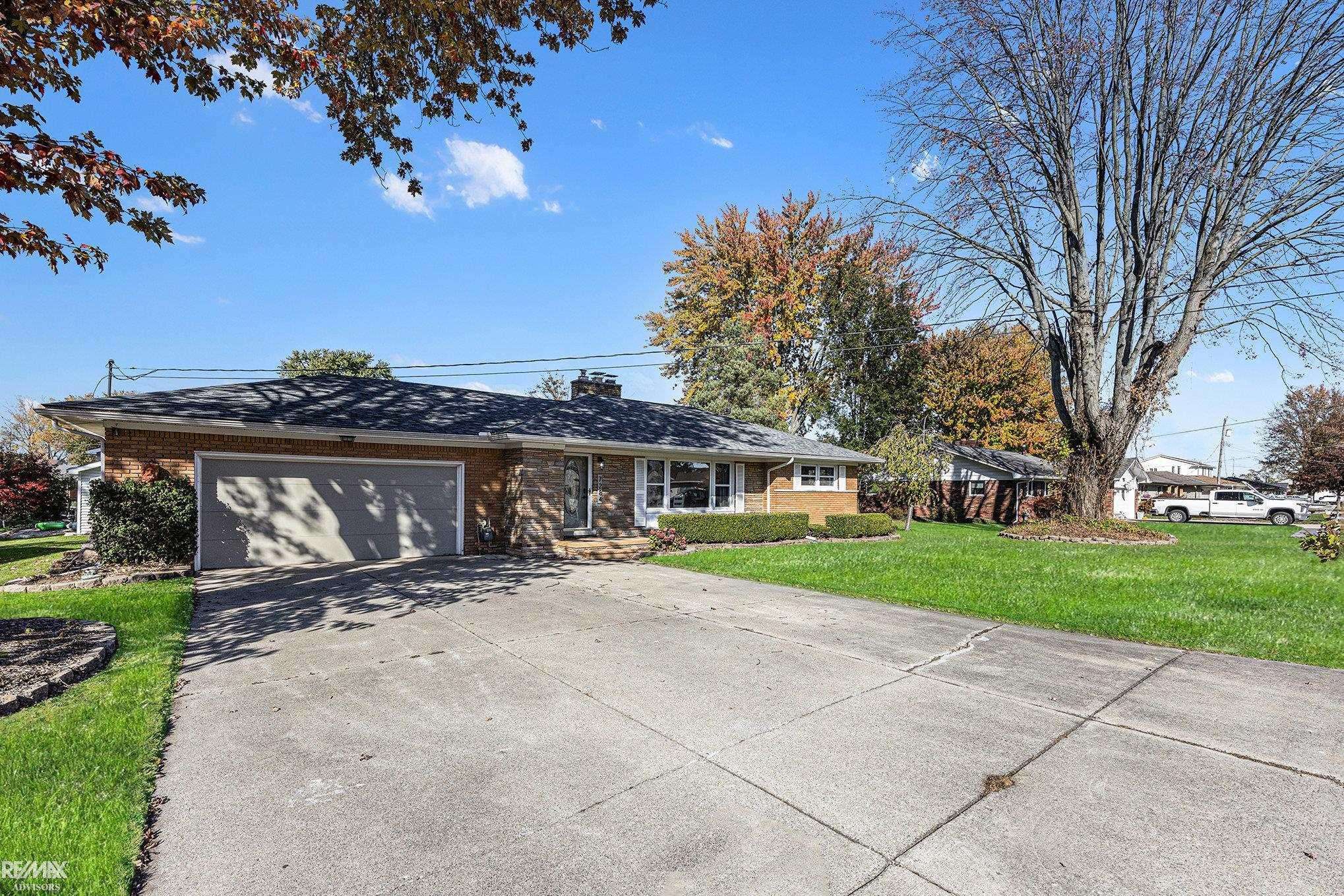 Algonac, MI 48001,7284 Cardinal ST