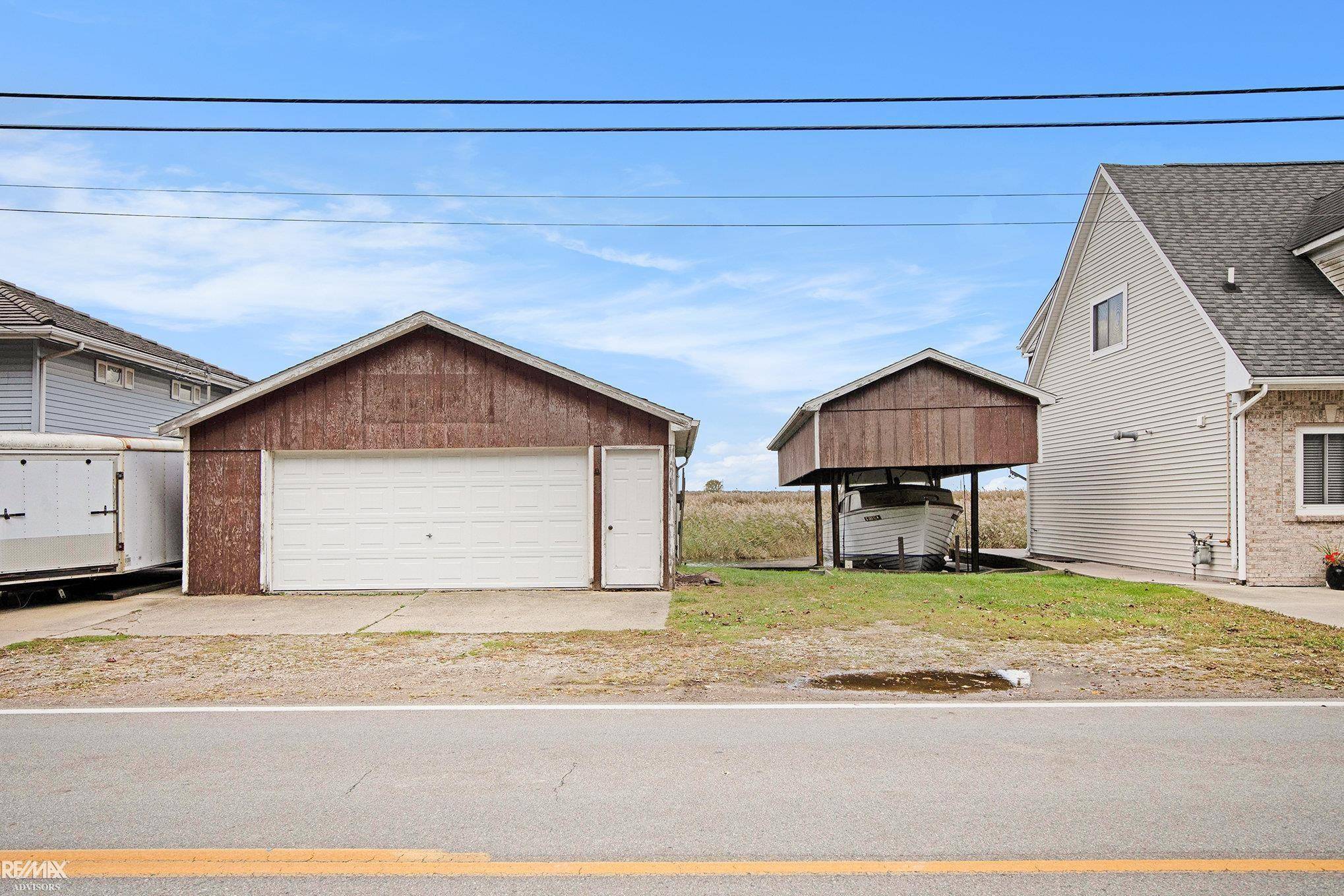 Clay, MI 48001,8014 Anchor Bay Dr DR