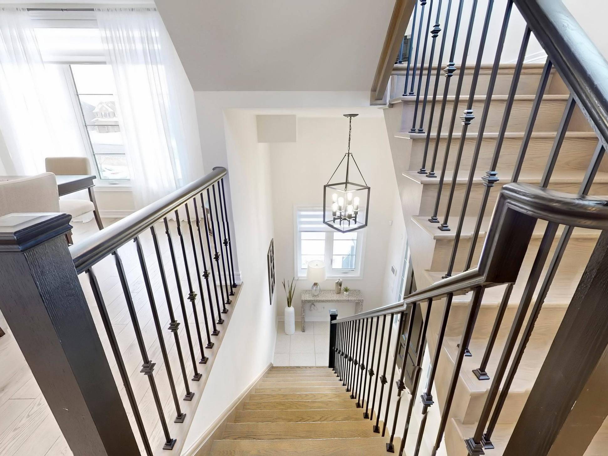 Whitby, ON L1P 0L7,58 Elkington CRES