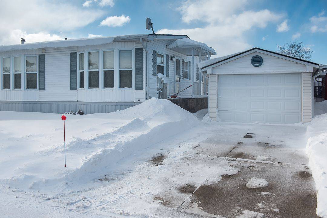 Fort Erie, ON L0S 1S1,3033 Townline RD #254