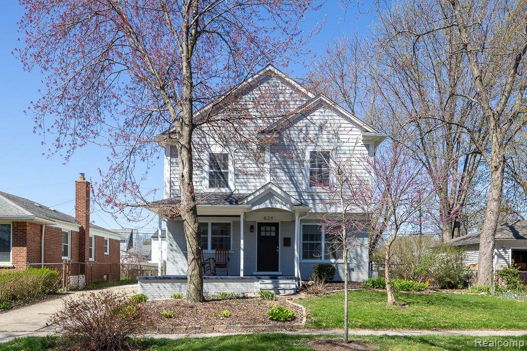 Royal Oak, MI 48067,829 N DORCHESTER AVE