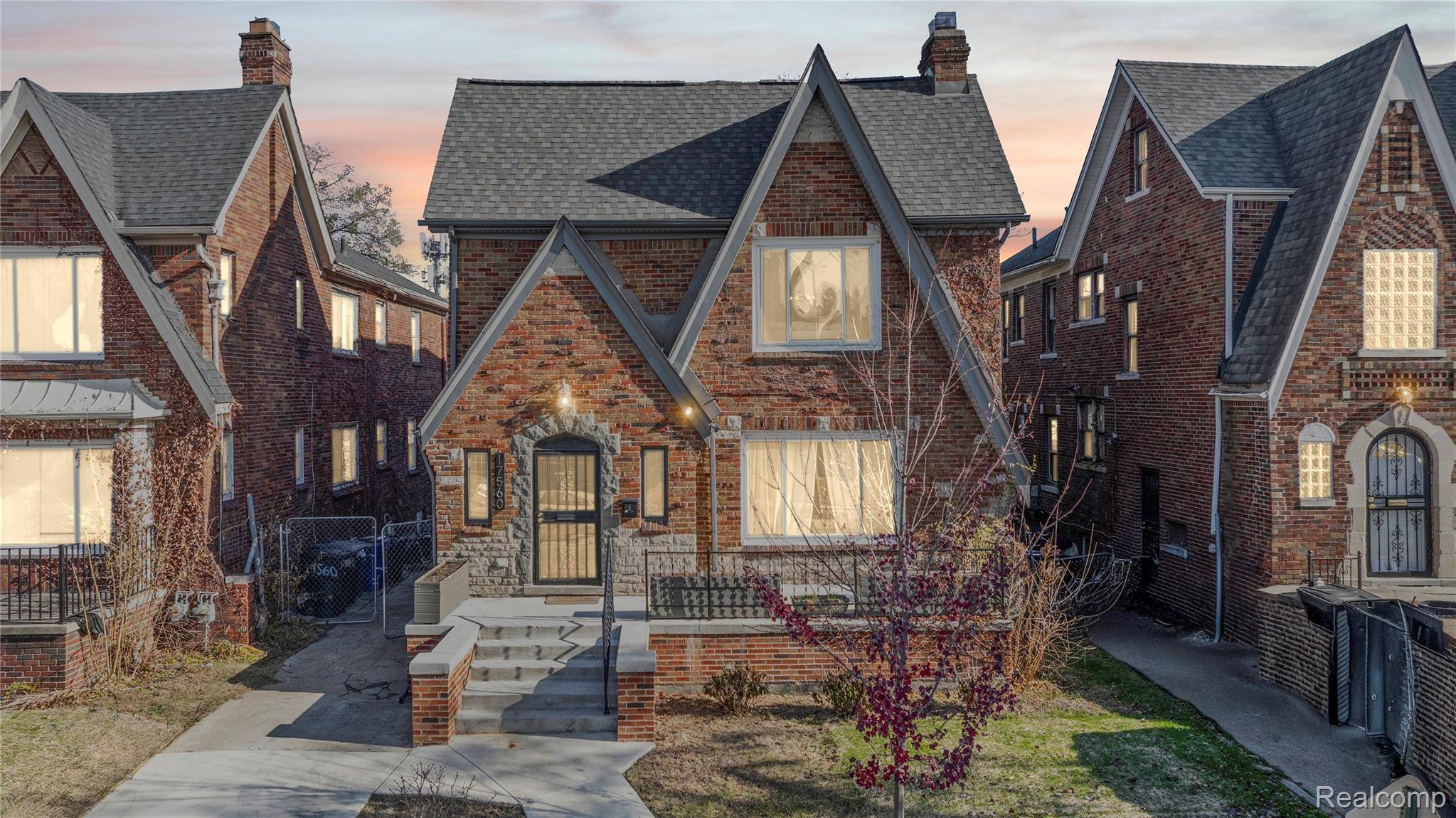 Detroit, MI 48221,17560 Stoepel ST