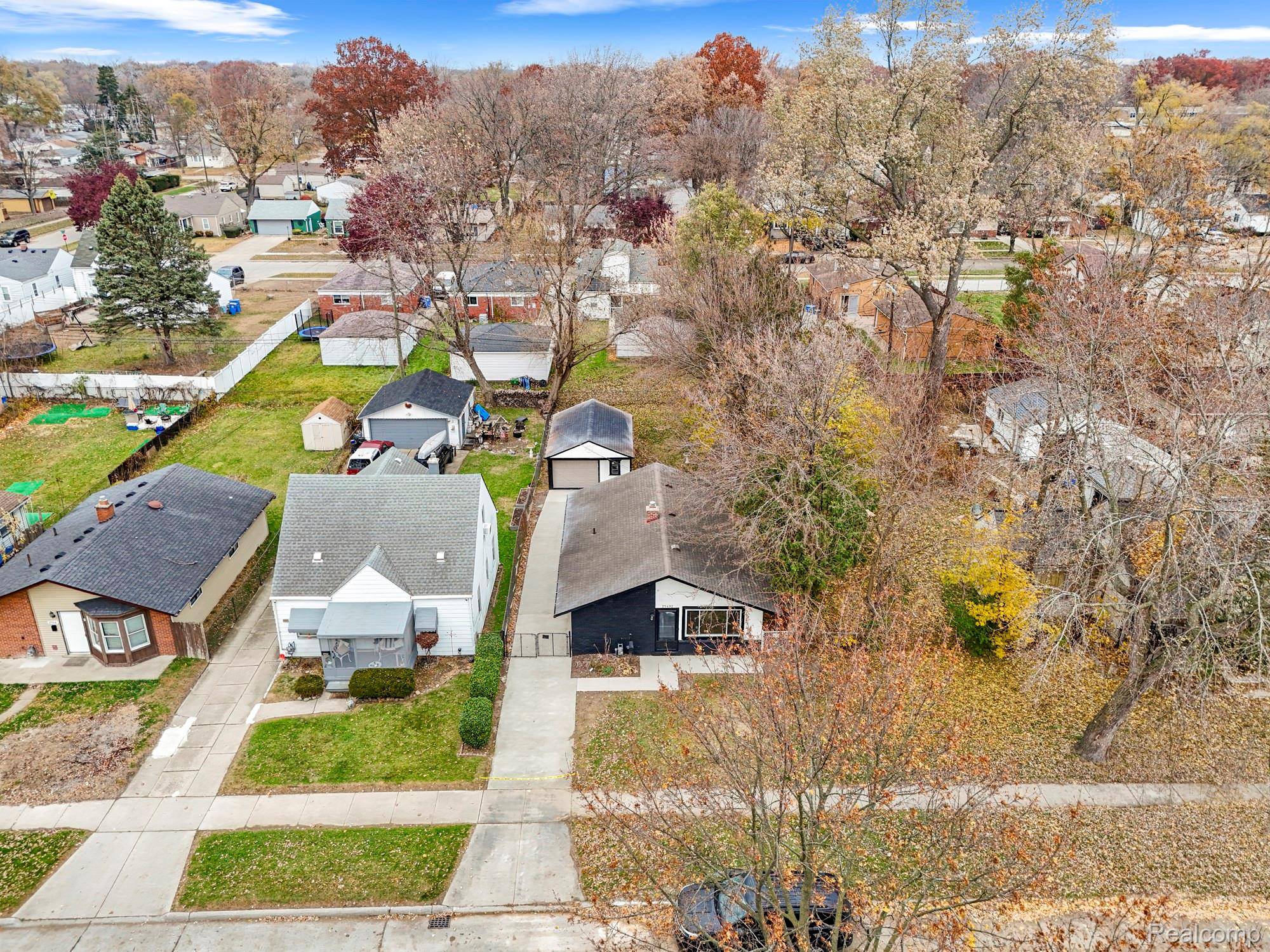 Dearborn Heights, MI 48125,25492 Powers AVE