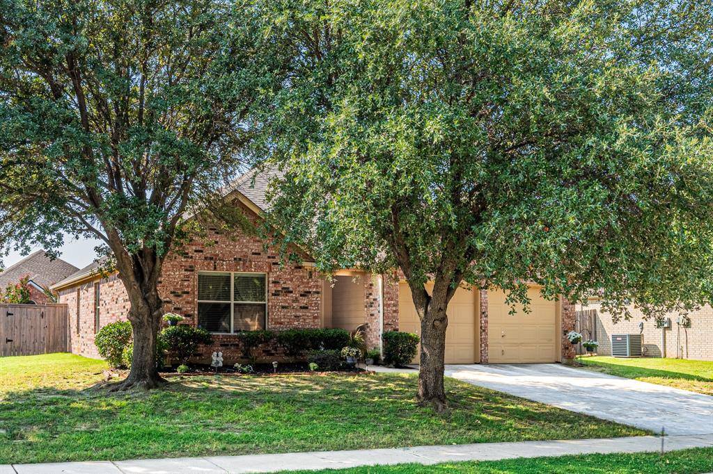 3812 Black Butte Drive, Denton, TX 76210