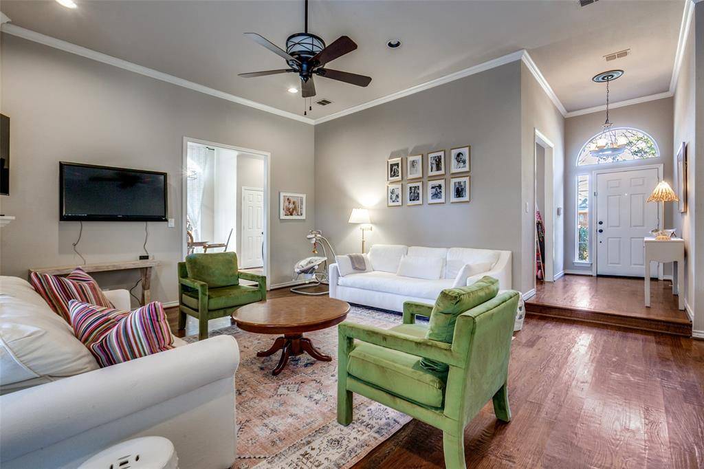 Dallas, TX 75248,7320 Carta Valley Drive