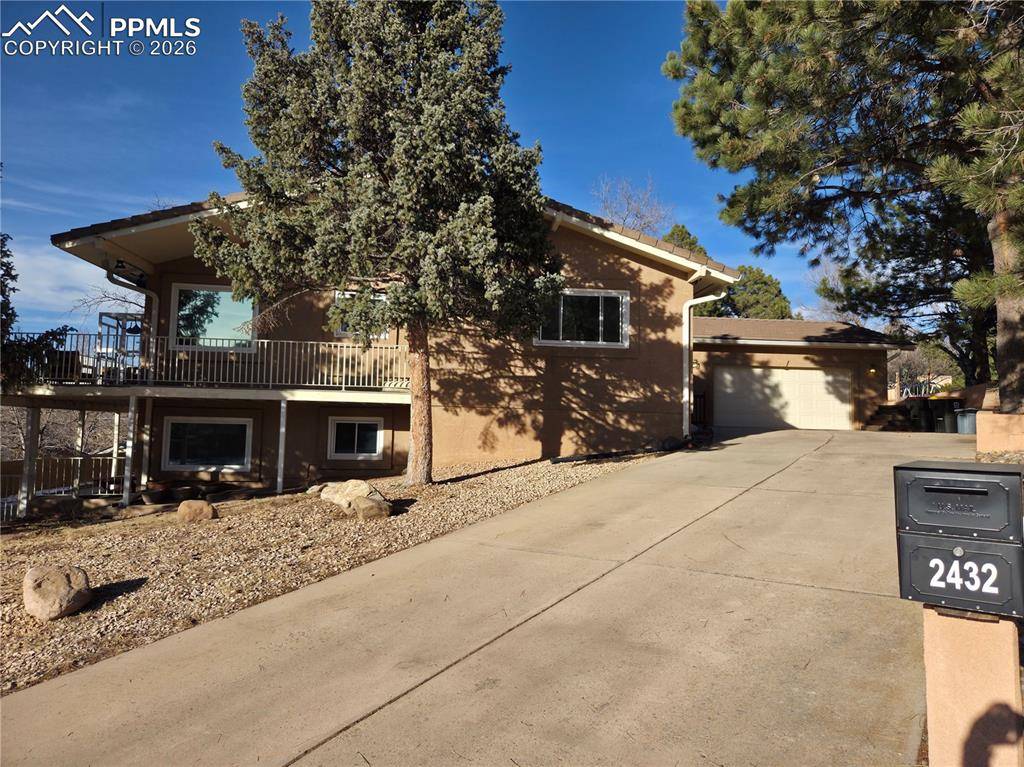 Colorado Springs, CO 80909,2432 Zane CIR