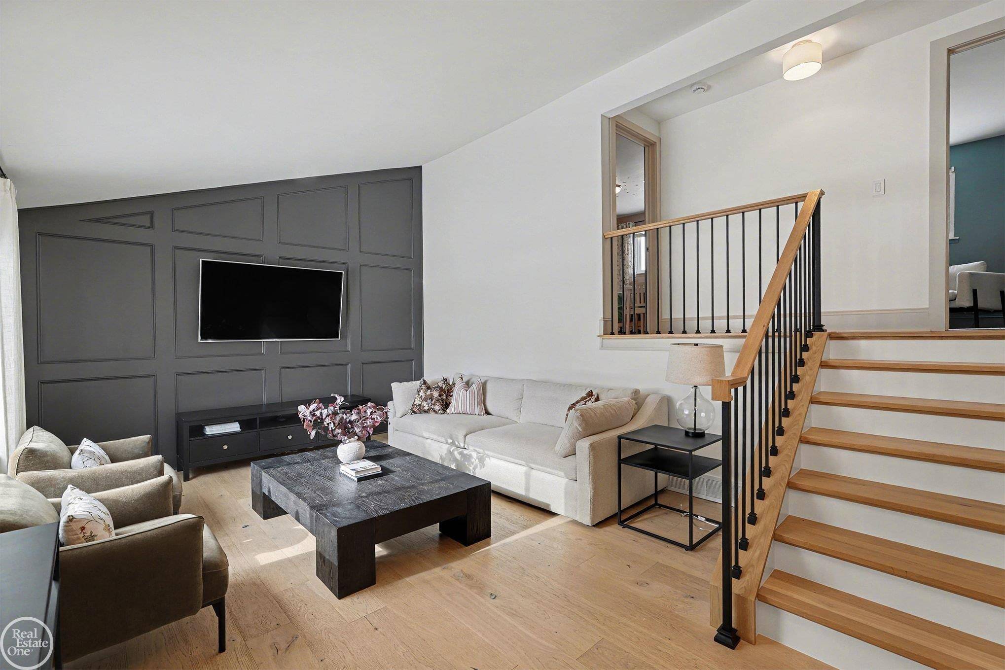 Sterling Heights, MI 48310,2351 Michael DR