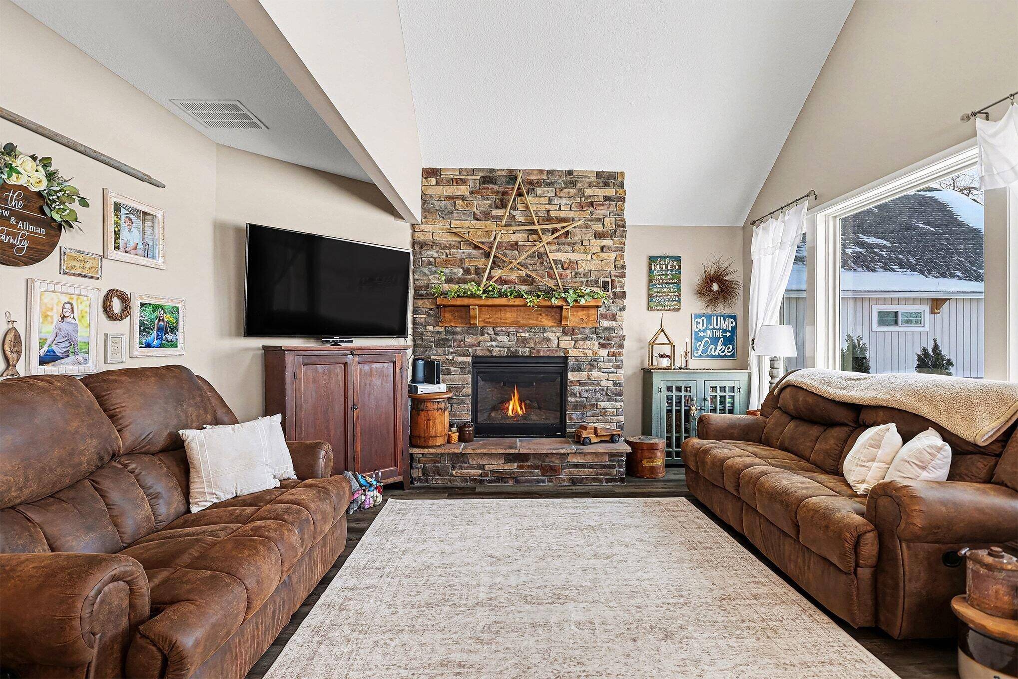 Quincy, MI 49082,201 Wildwood Beach RD