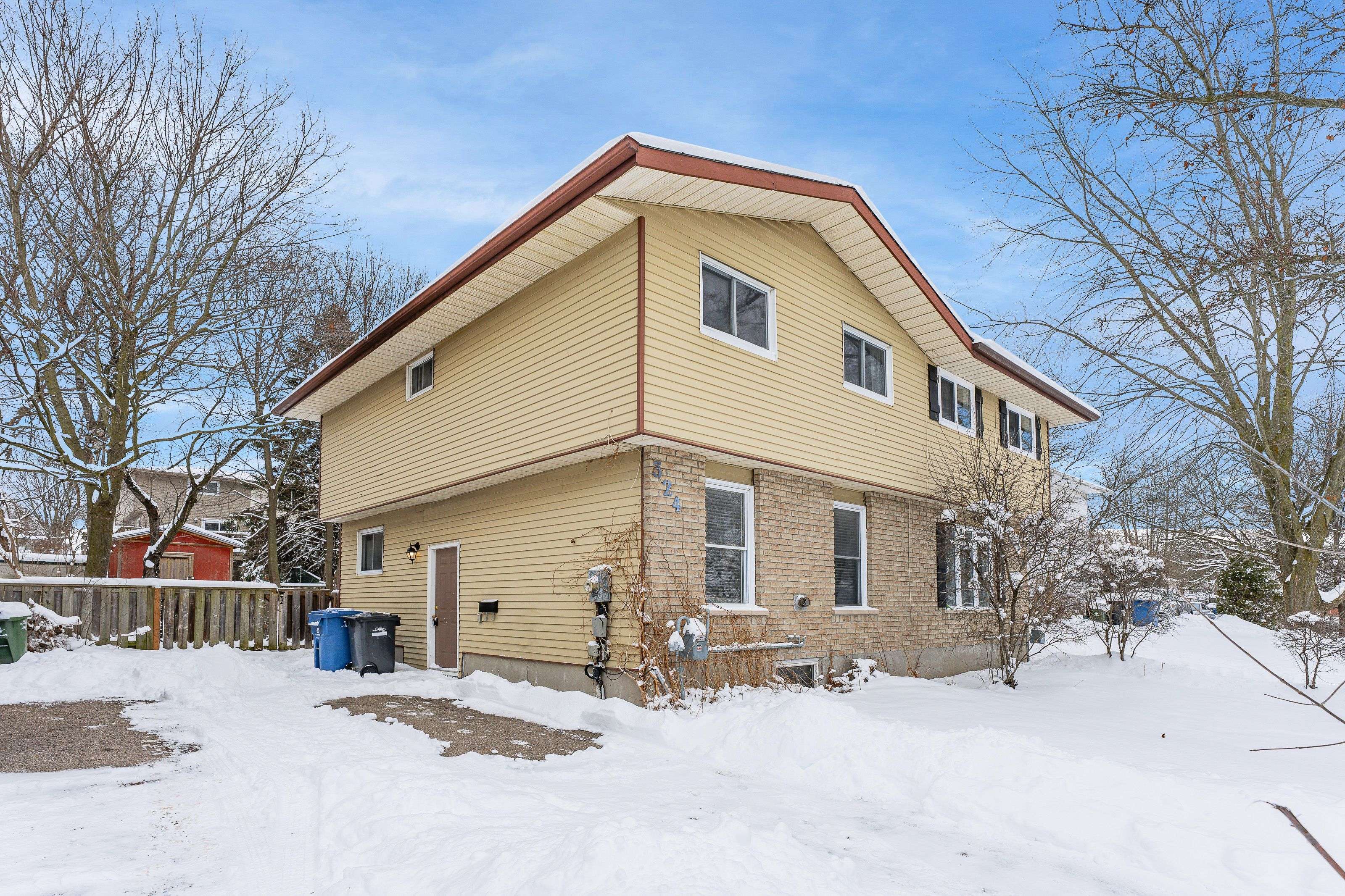 Guelph, ON N1G 3J2,324 Cole RD