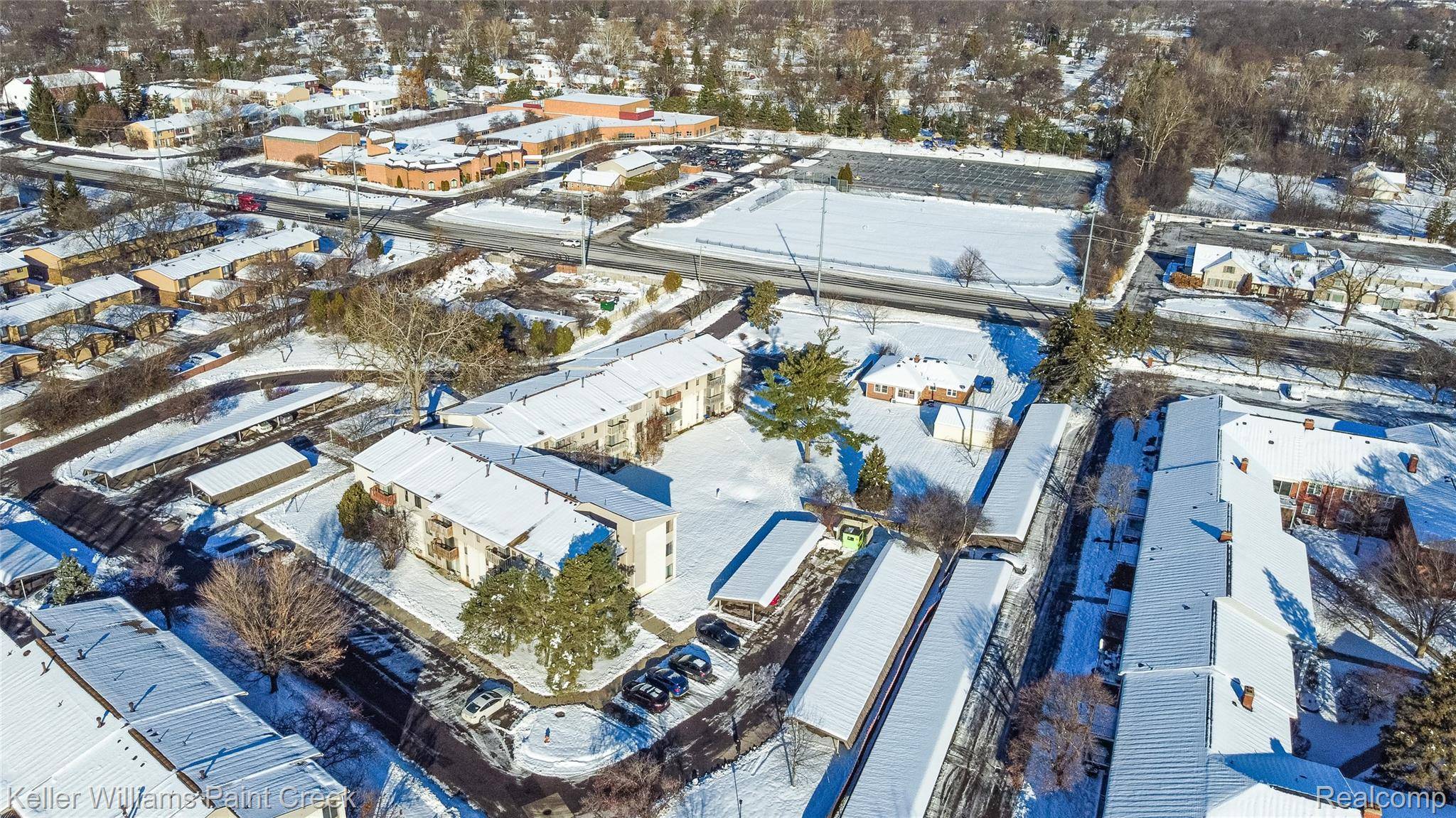 Farmington Hills, MI 48334,31993 W 12 Mile RD #109