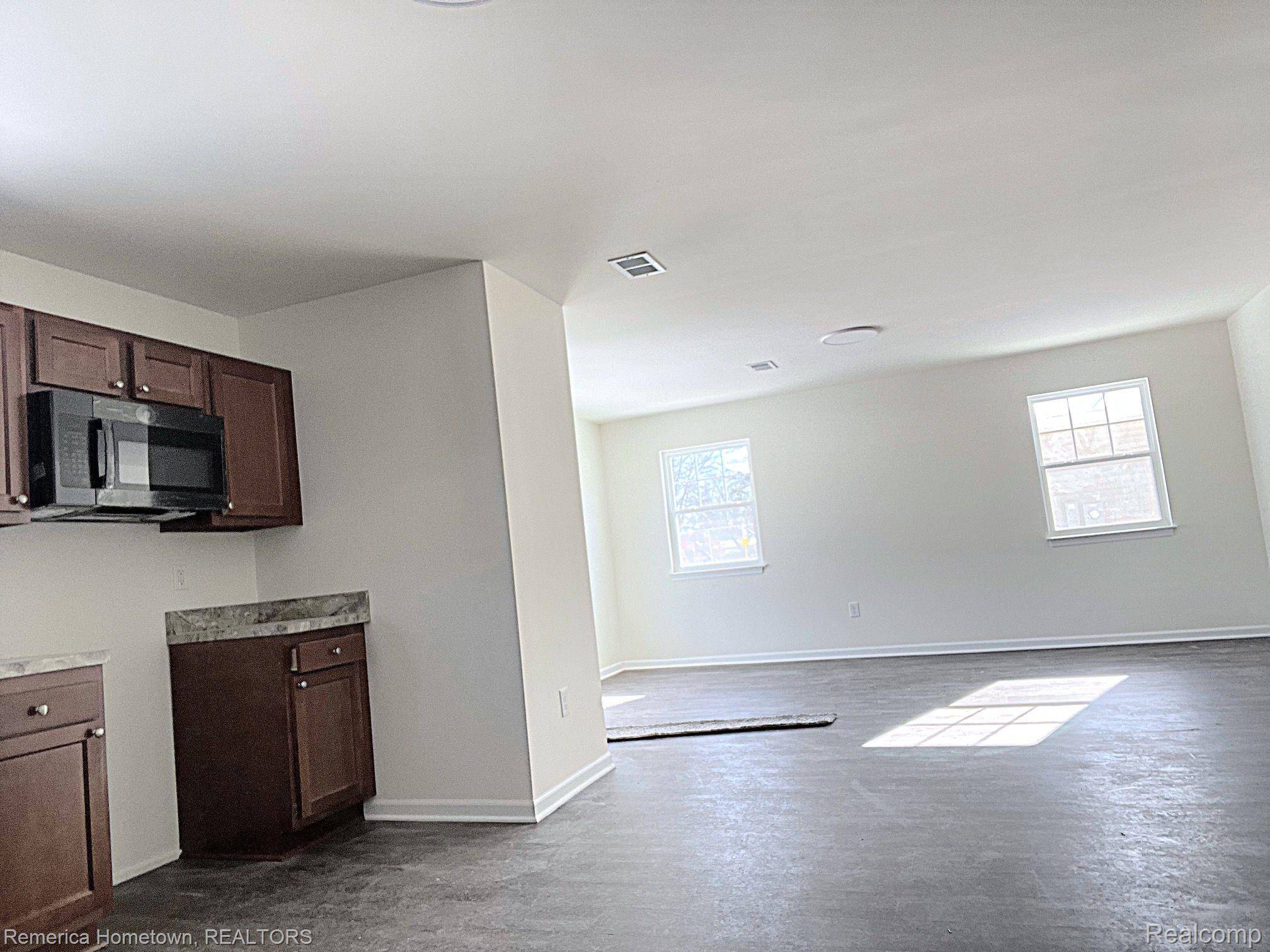 Westland, MI 48186,2203 Emerson ST