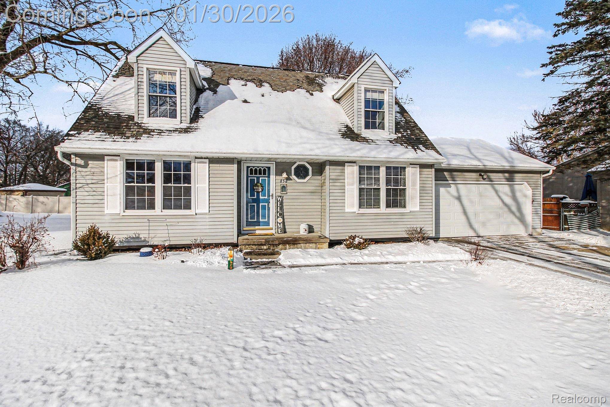Brighton, MI 48116,858 Alpine DR