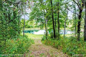 Jackson, MI 49201,4894 Indian Creek DR