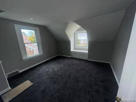 Detroit, MI 48228,8897 Hartwell ST