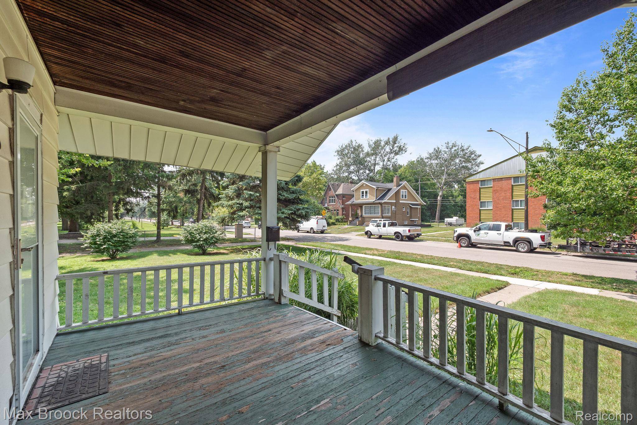 Ferndale, MI 48220,918 Saint Louis ST