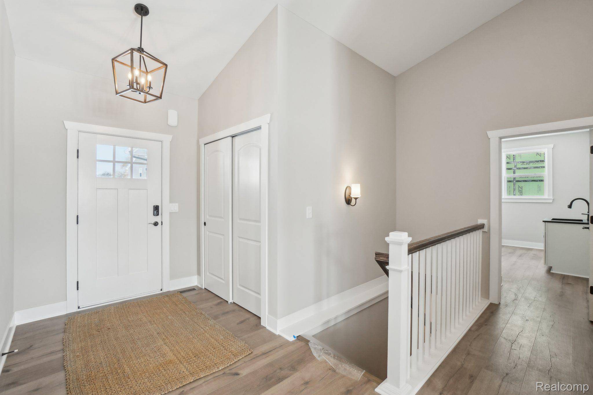 Howell, MI 48843,677 Round Rock  Dr