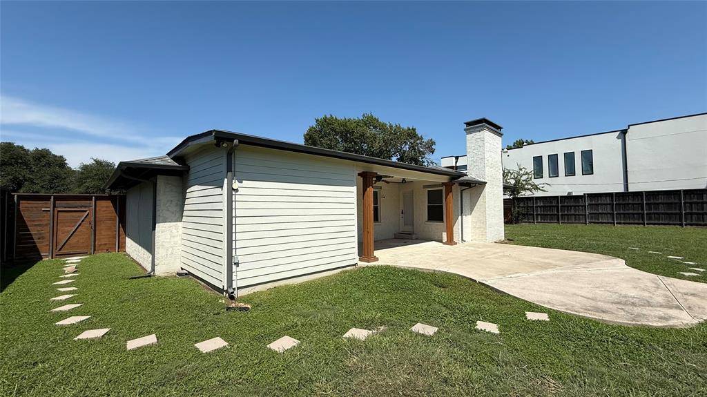 Dallas, TX 75230,6458 Royal Lane