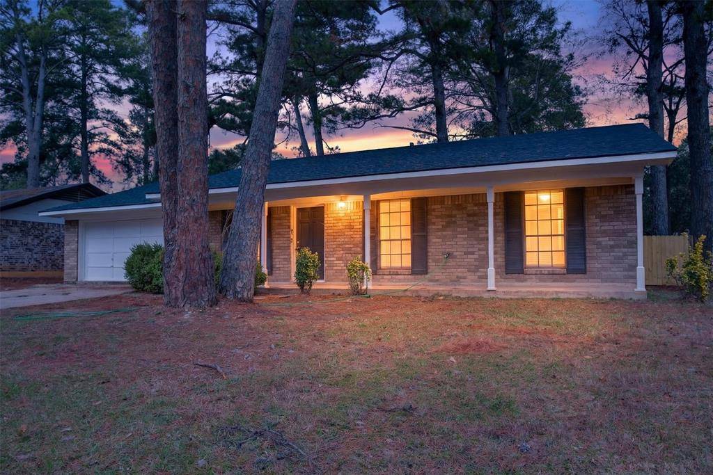 Shreveport, LA 71108,2814 Silver Pine Lane