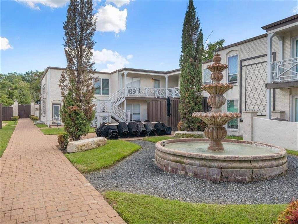 Dallas, TX 75206,5915 E University Boulevard #112