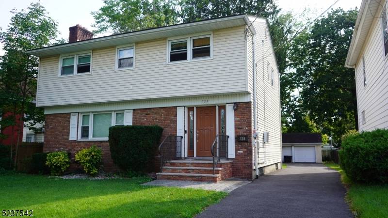 Elizabeth City, NJ 07208,730 Salem Ave