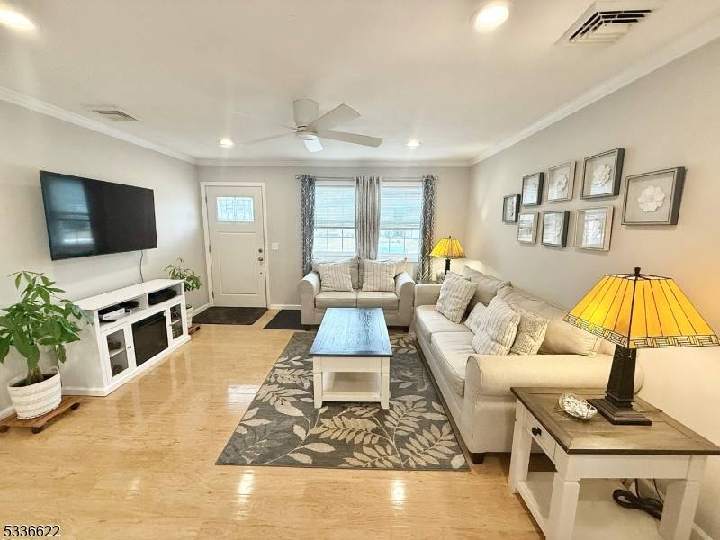 Middlesex Boro, NJ 08846,123 3rd St