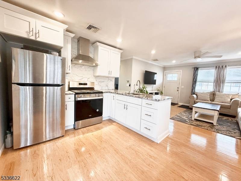 Middlesex Boro, NJ 08846,123 3rd St