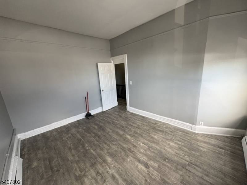 Plainfield City, NJ 07060,197 North Ave