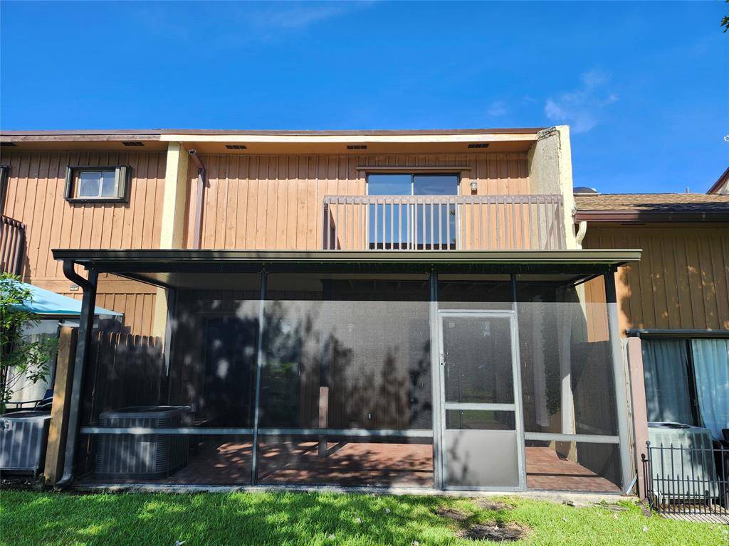 Davie, FL 33328,4192 SW 87TH TER