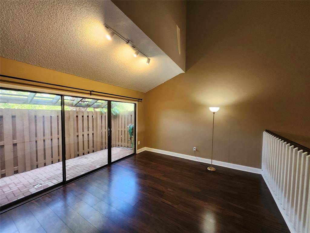 Davie, FL 33328,4192 SW 87TH TER