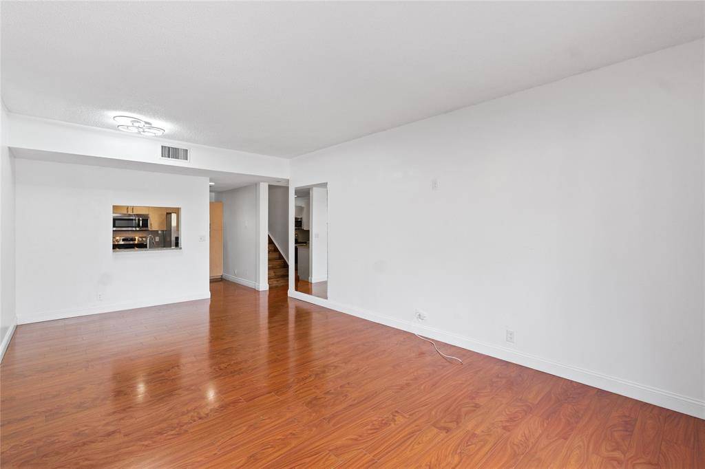 Pembroke Pines, FL 33025,9580 SW 2nd Ct #9580