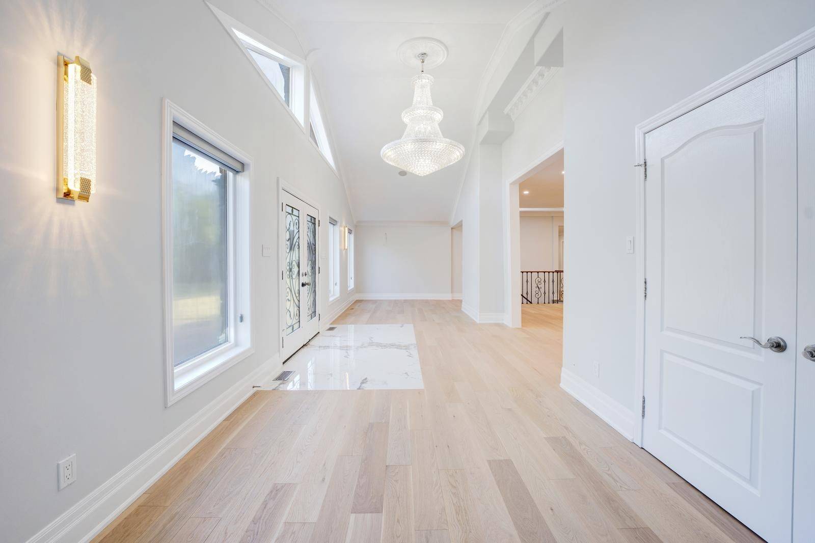 Richmond Hill, ON L4E 3M1,8 Ridgewood DR