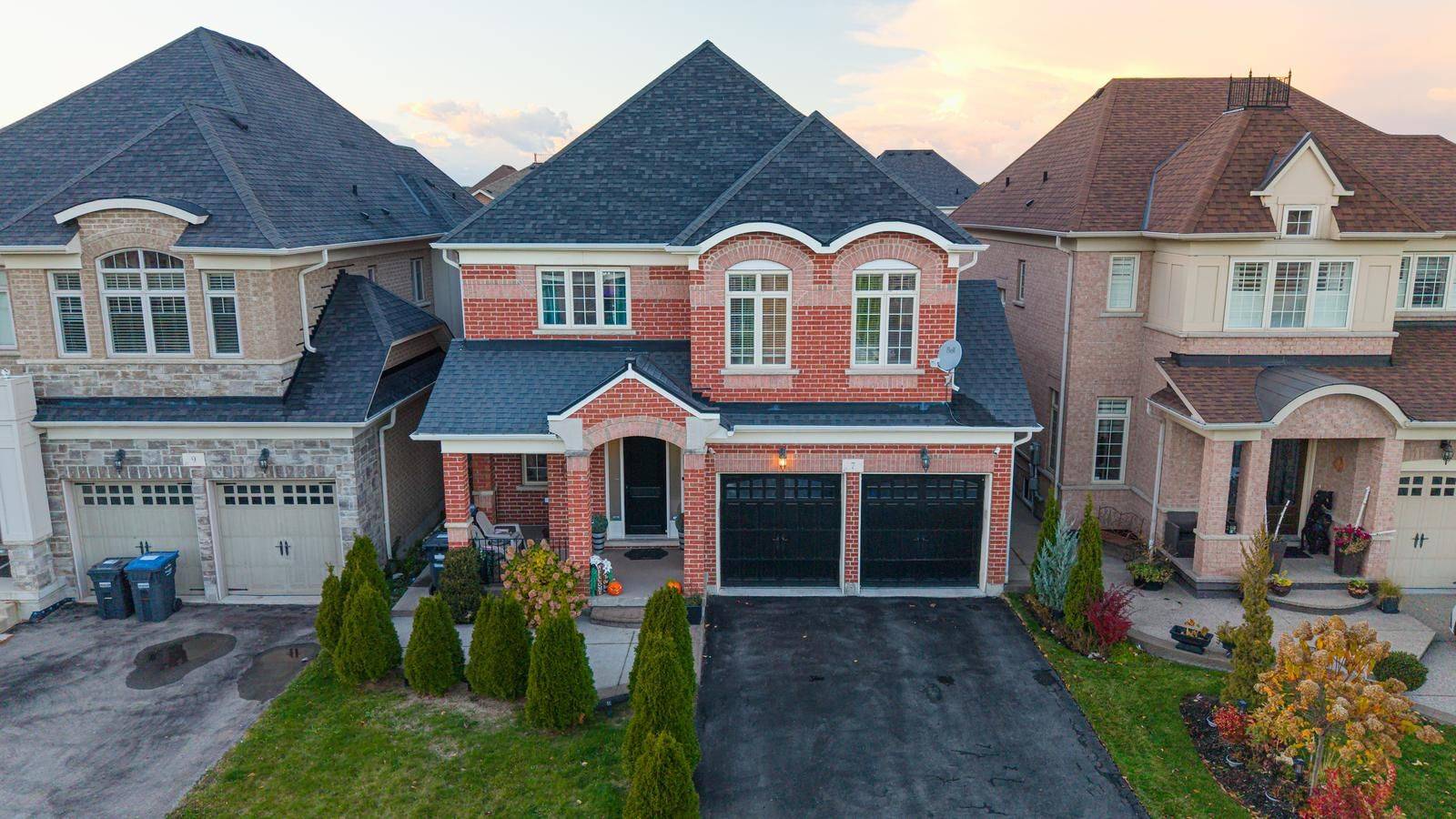 Brampton, ON L6Y 0R9,7 Legendary CIR