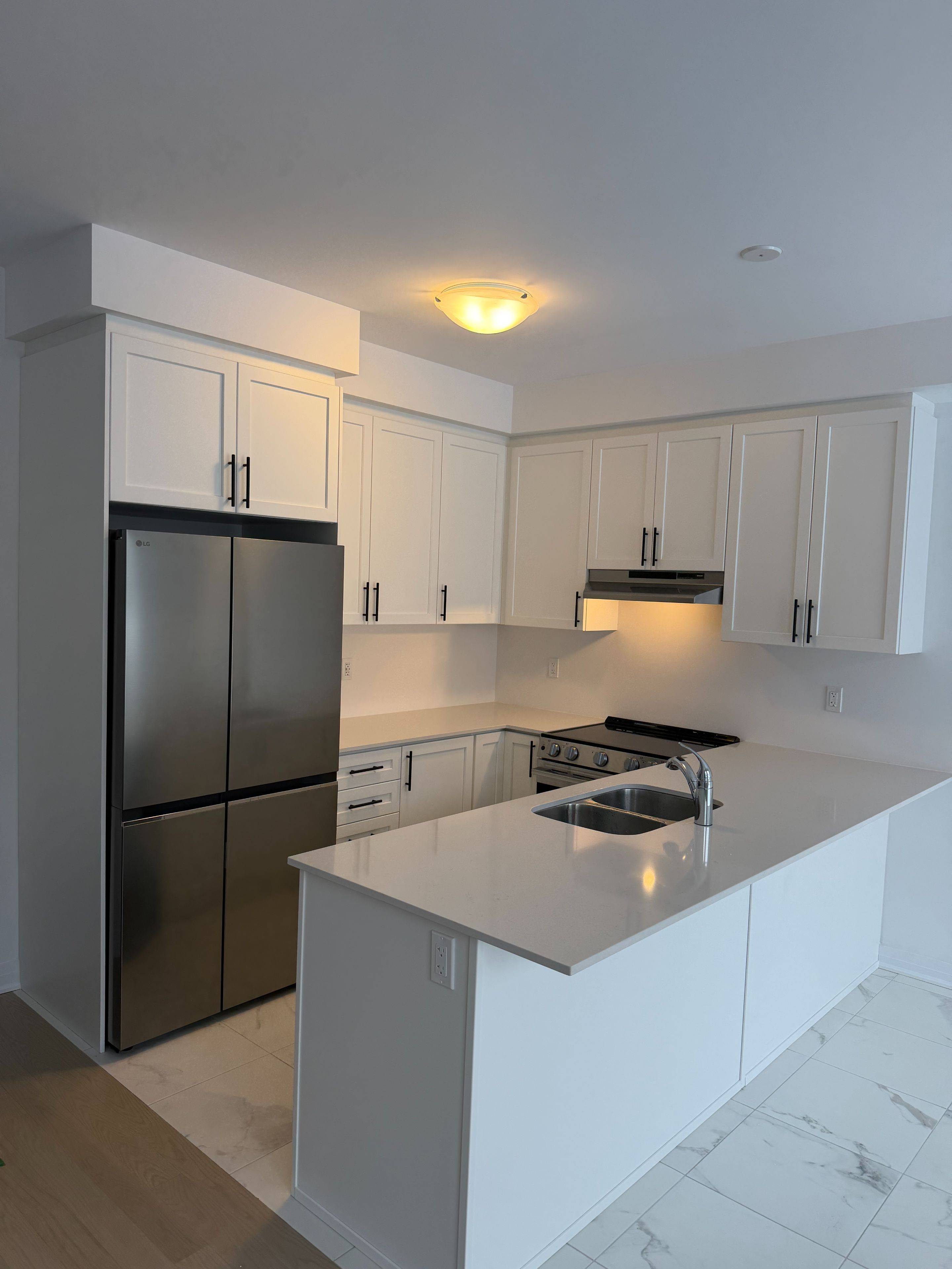 Stratford, ON N5A 0M1,125 Manuel ST