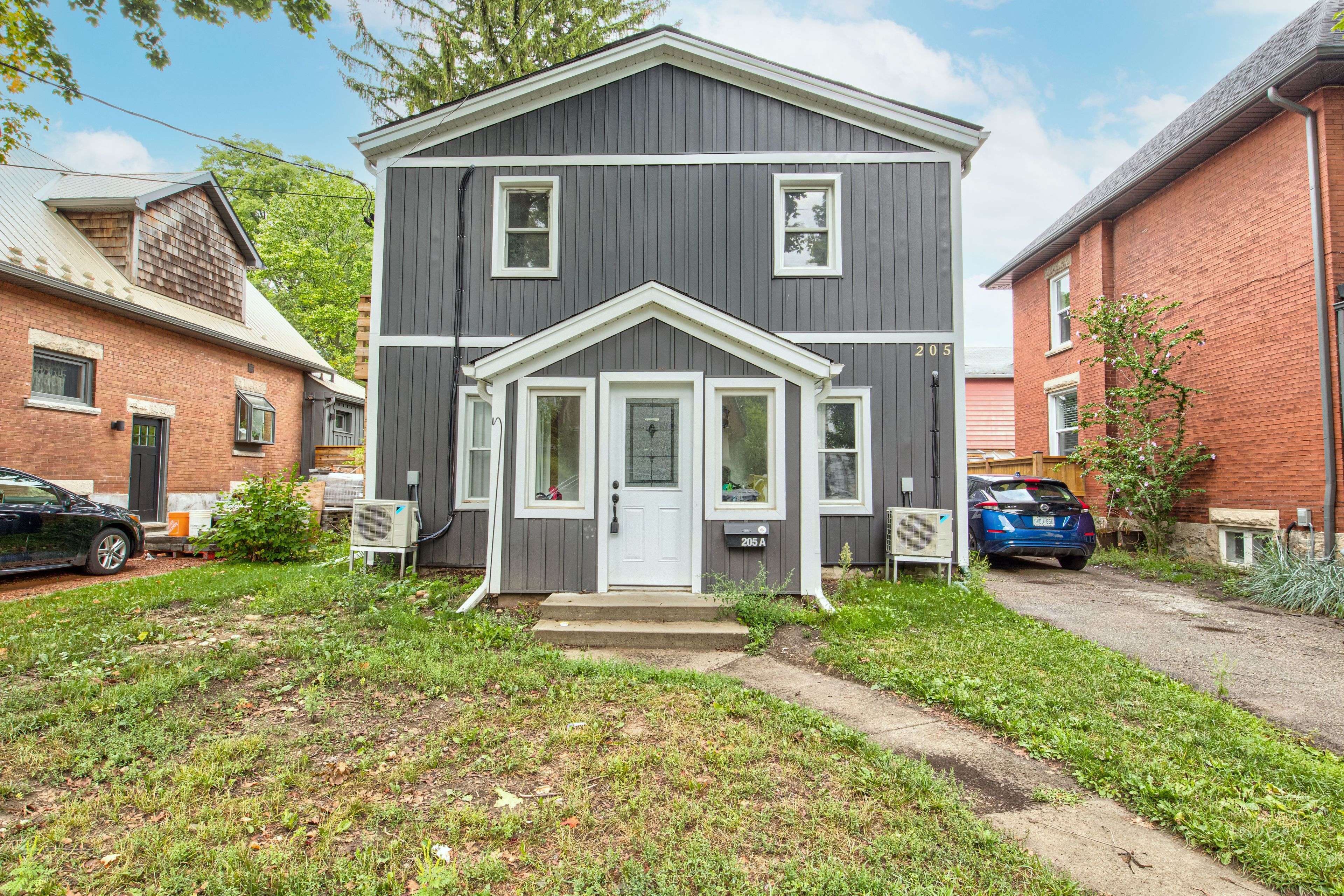 Guelph, ON N1H 2L6,205 Liverpool ST