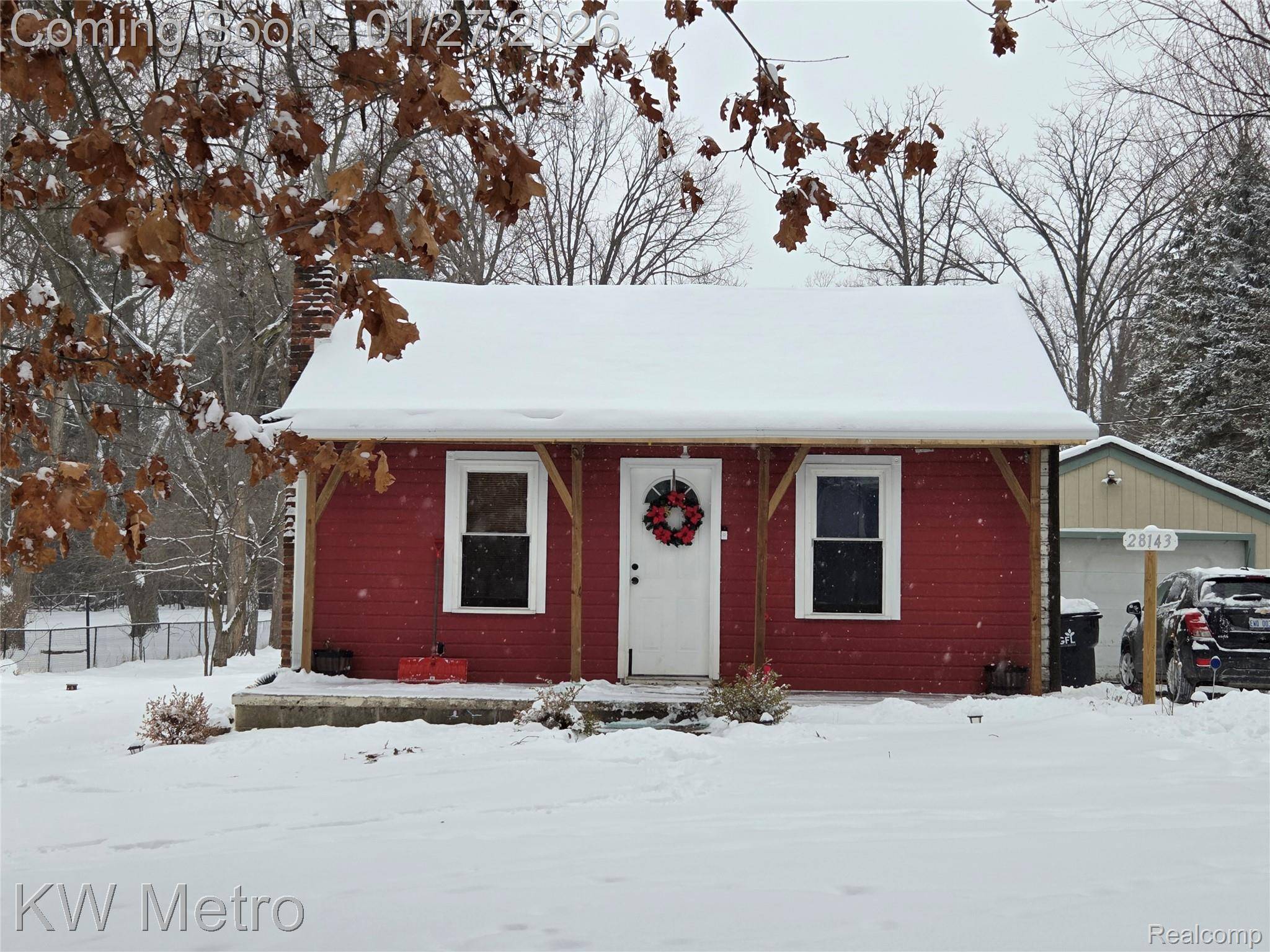 Farmington, MI 48334,28143 David ST