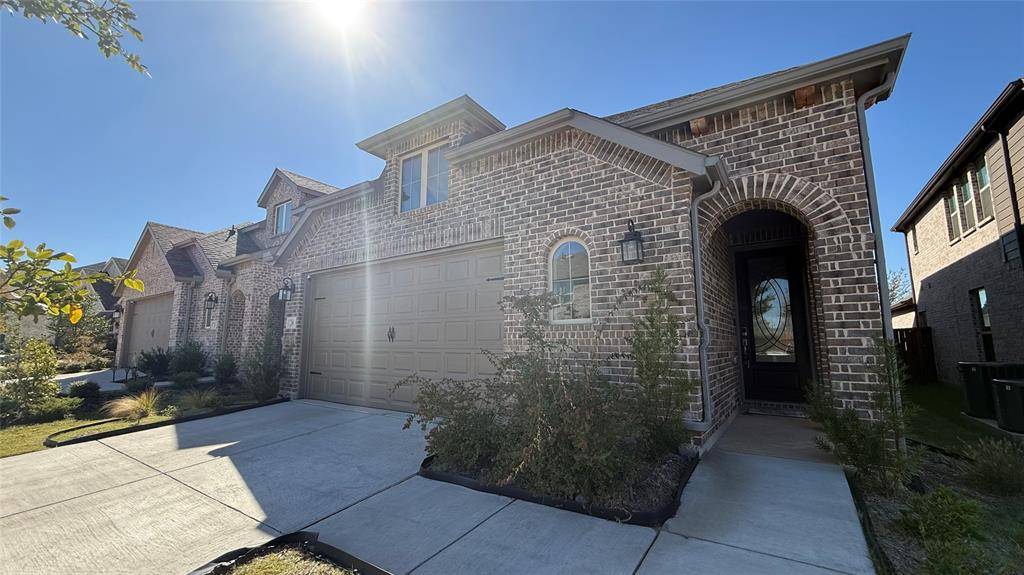 Van Alstyne, TX 75495,216 Haystack Drive