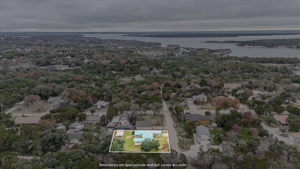 Whitney, TX 76692,124 Lone Star Street