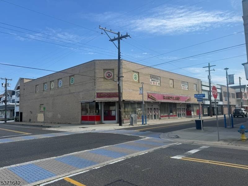 3210 Pacific Ave, Wildwood City, NJ 08260