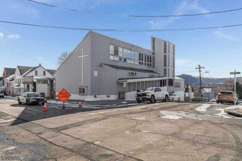 Phillipsburg Town, NJ 08865,278 Chambers St