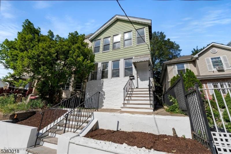 Newark City, NJ 07103,431 S 14Th St