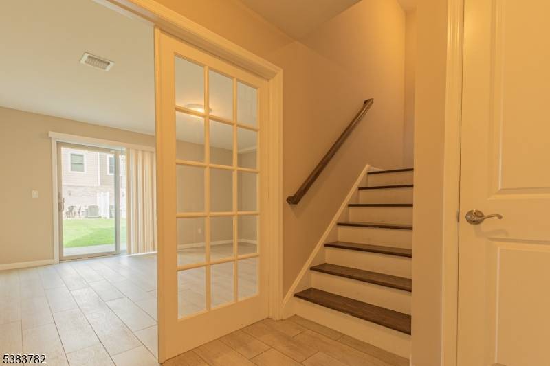 Hackensack City, NJ 07601,246 James St