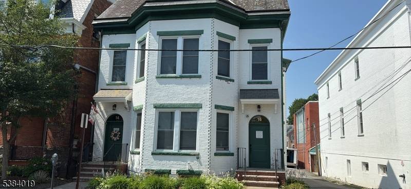 Newton Town, NJ 07860,14 Church St