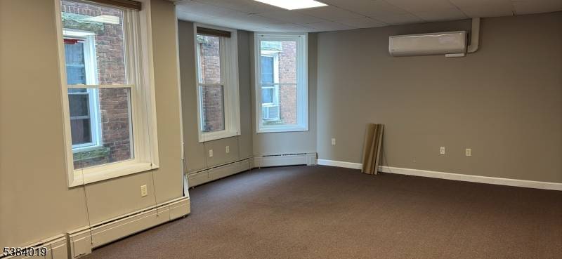 Newton Town, NJ 07860,14 Church St