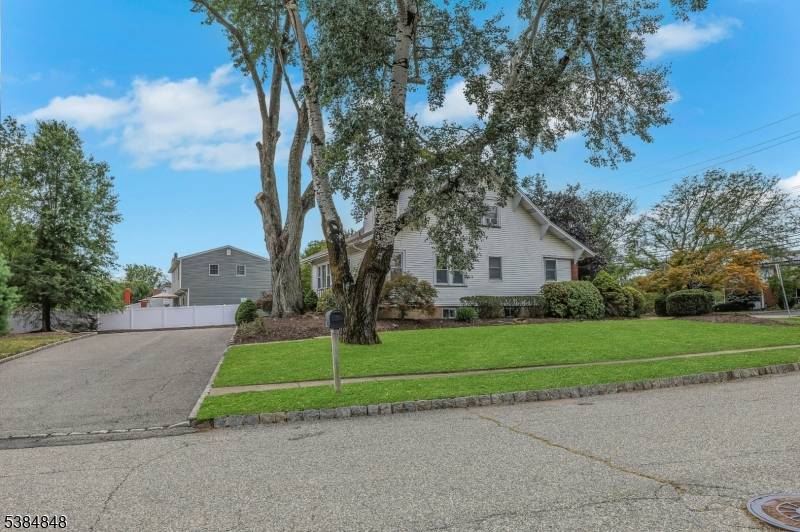 Wayne Twp., NJ 07470,782 Valley Rd