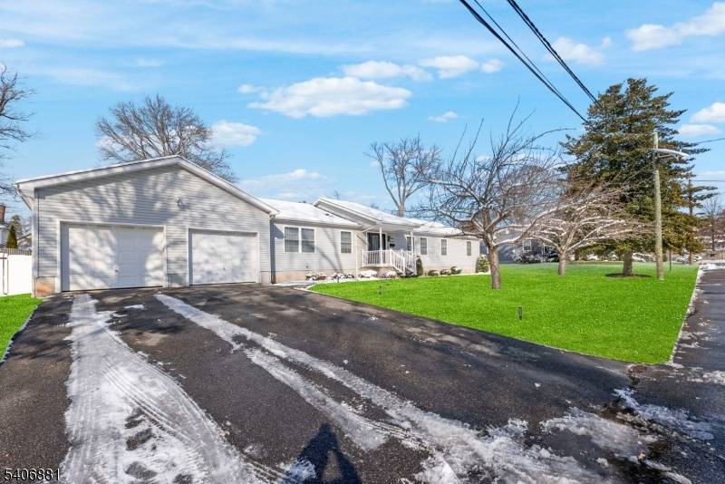 South Plainfield Boro, NJ 07080,133 Redding Ave