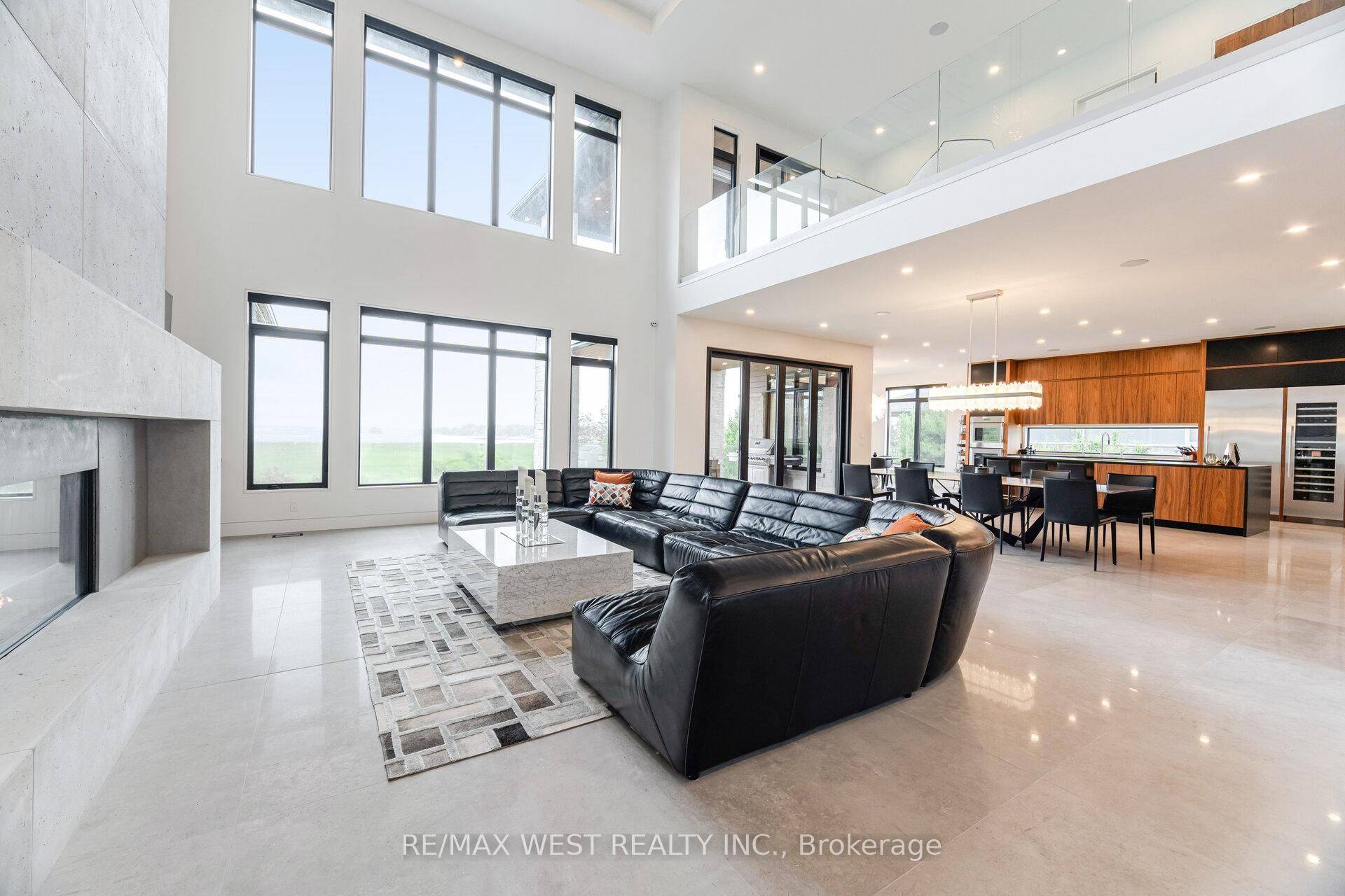 Prince Edward County, ON K8N 0G1,83 Navigation DR