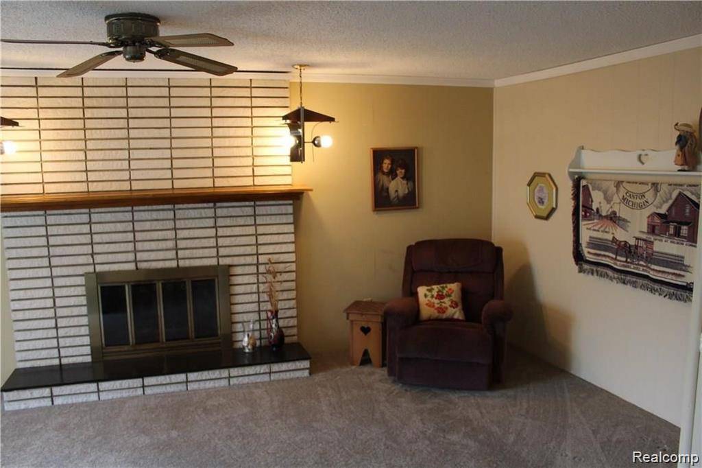 Canton, MI 48187,39752 Edmundton DR